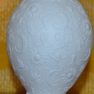 Vintage Bisquit Porcelain OP Art Vase by Kaiser Design M Frey White 70s Retro Mid Century WGK WGP Shabby Chic