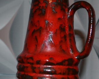 Vintage  Vase 70 Jahre Rot