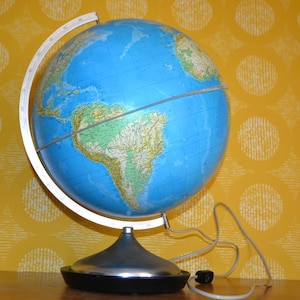 Vintage globe with lighting from the 60s Type 403491 Retro Mid Century Sixties Country House Style Shabby Chic