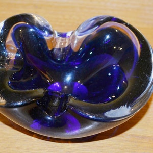 Vintage glass ashtray blue bubble glass ashtray mid century bubbles Murano retro space age shabby chic country style
