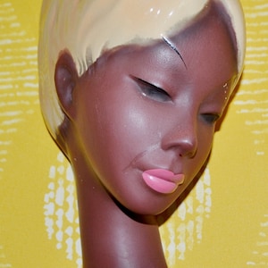 Vintage ceramic wall mask brown/yellow by AK Kaiser 50s Mid Century Fifties Space Age Retro WGK WGP