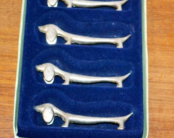 TRUE Vintage Metall Messerbänke Dackel Figuren Set silberfarben ORIGINAL 70er Jahre Seventies Design Klassiker Retro Mid Century Shabby Chic