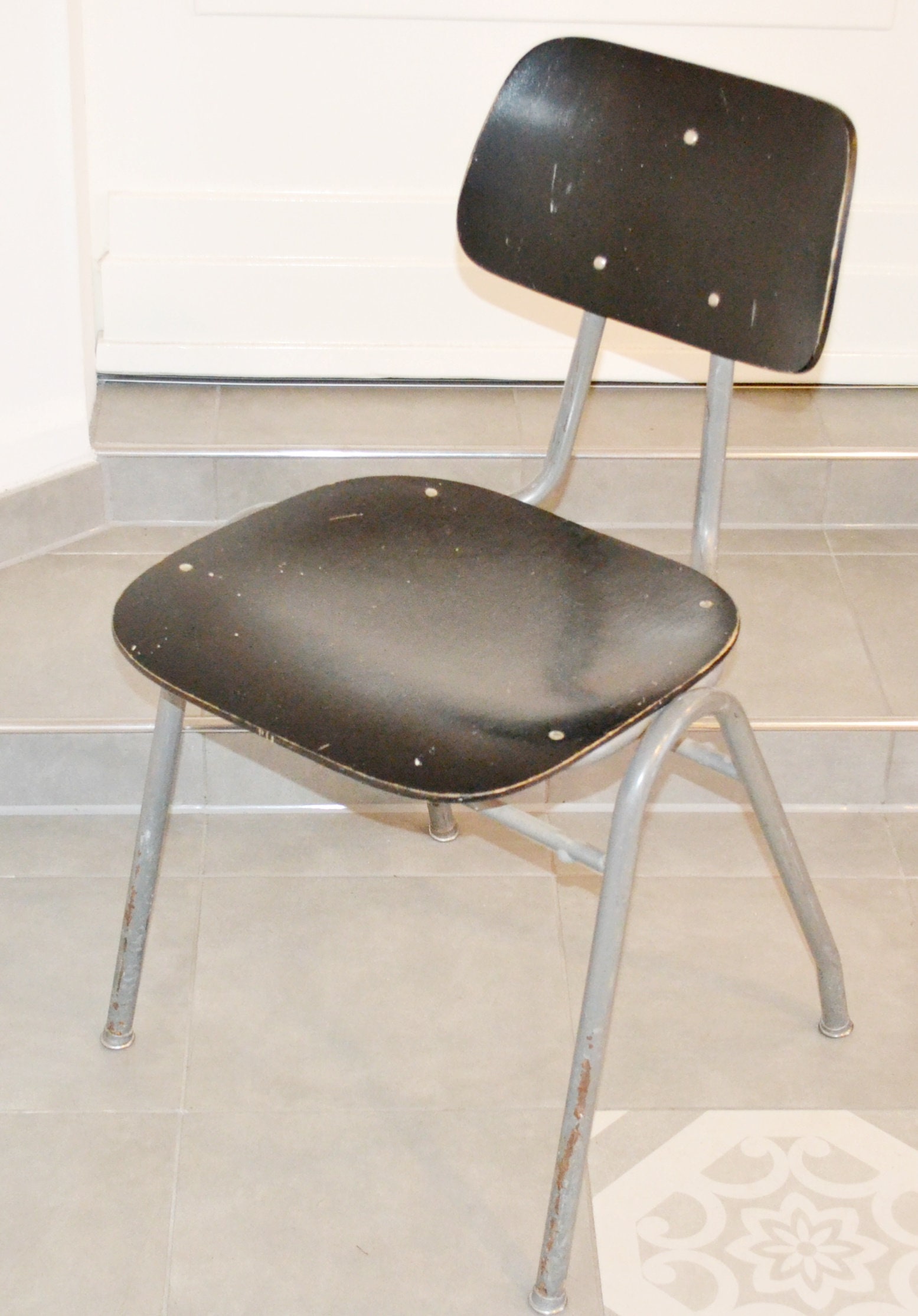 Beautiful Vintage Wood/metal Kitchen Chair Black/silver 60s