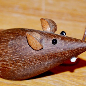 Vintage Teak Wood Figure Mouse Made in Denmark Teak Wood 60s Retro Design Mid Century Shabby Chic Country Style Danish Design