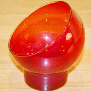 True Vintage Glass Ashtray Red/Orange 70s Retro Design Glass Mid Century Retro Seventies Space Age