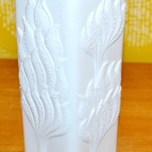 Vintage Vase White M Frey for AK Kaiser Model 581 Bisquit Porcelain OP Art Seventies 70s Retro Mid Century Bisquit Porcelain