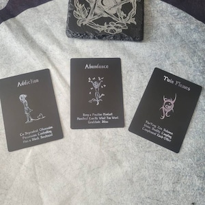 Lectura del oráculo del amor con 3 cartas. Pasado, presente y futuro