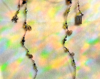 The Magnus Archives Glasses Chain - Jonathan Sims/The Archivist Themed