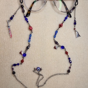 The Magnus Archives Glasses Chain - Melanie King Themed image 1