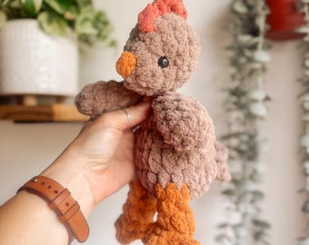 Crochet chicken. Chicken plushie. Ivory Farmhouse. Baby shower gift. Gift for child.