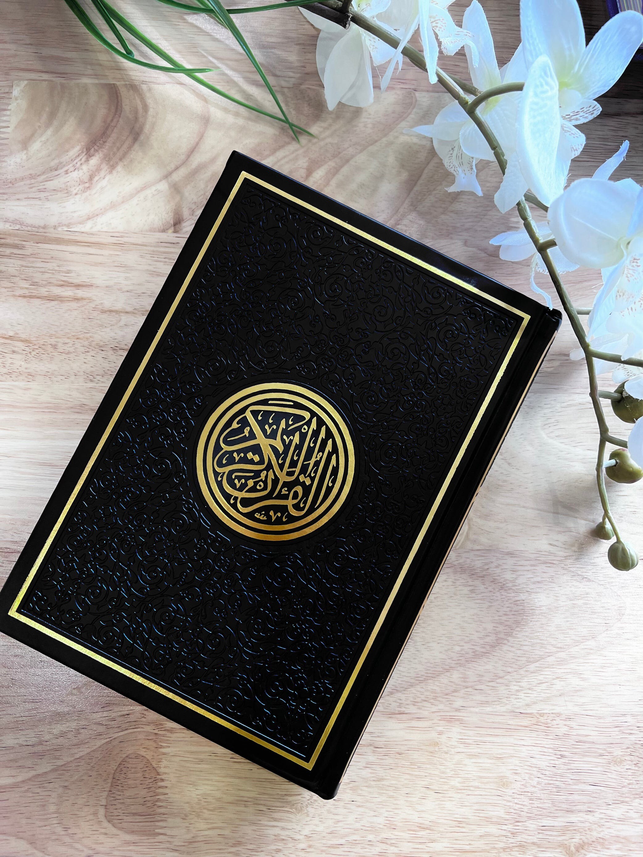 Colored Arabic Quran in Indo-pak Script With QR Code Feature | MEDIUM ...