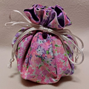 Floral Fabric Jewelry Travel Pouch: Satin Lined Gift Bag