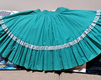 Square Up Fashions Cotton Square Dance Skirt, size M, style 402, Ruffle w/Lace trim, elastic waist