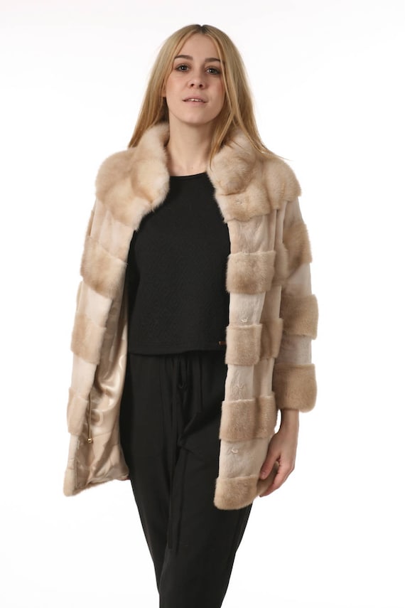 Mens Full Skin FINRACOON Fur Jacket/coat With Huge Collar 