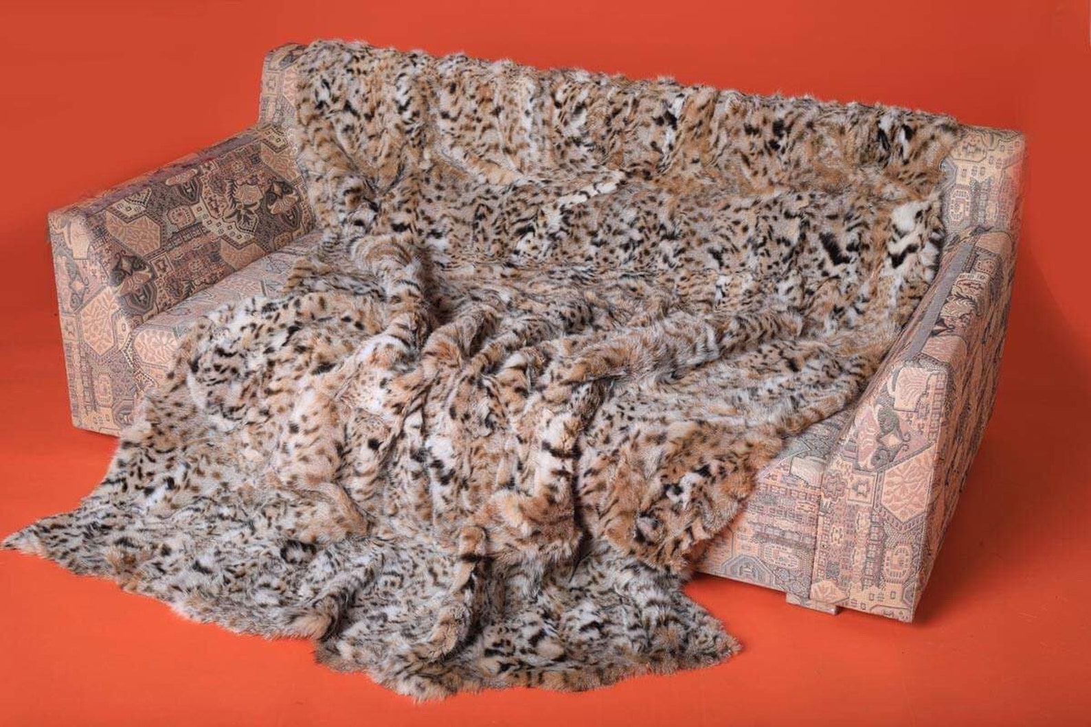 Fox Blanket 1 Ply Queen Bed