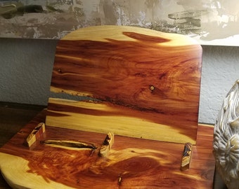 Soporte para teléfono/tableta de madera de mezquite artesanal: organizador de escritorio rústico