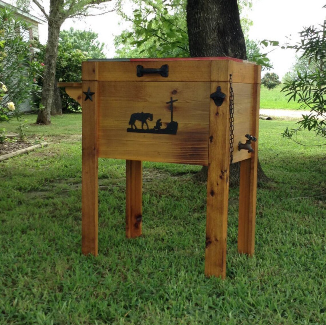 Custom Cedar Ice Chest,made in the Usa,made in Tx,handmade Ice Chest,custom Cooler,cooler,ice