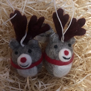 2 felt christmas decoration/ornaments cute reindeer