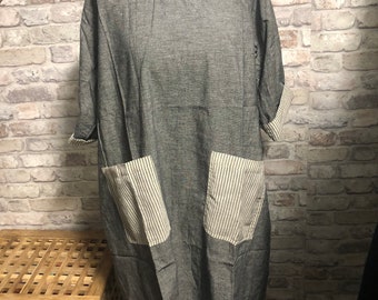 Cotton baggy loose one size  dress . One size and plus size .U.K. 14 to 18 .