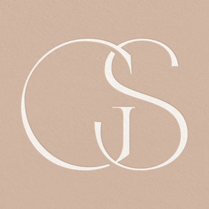 May include: White monogram logo with the letters "C" and "S" intertwined.