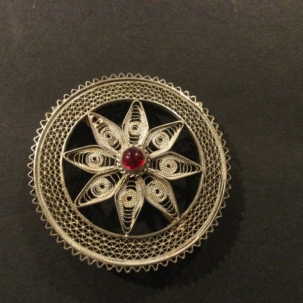 Vintage Silver Filigree Brooch with Red Stone / 800 Silver Mark / Silver Filigree Round Brooch / Egyptian Filigree Brooch w Red Stone