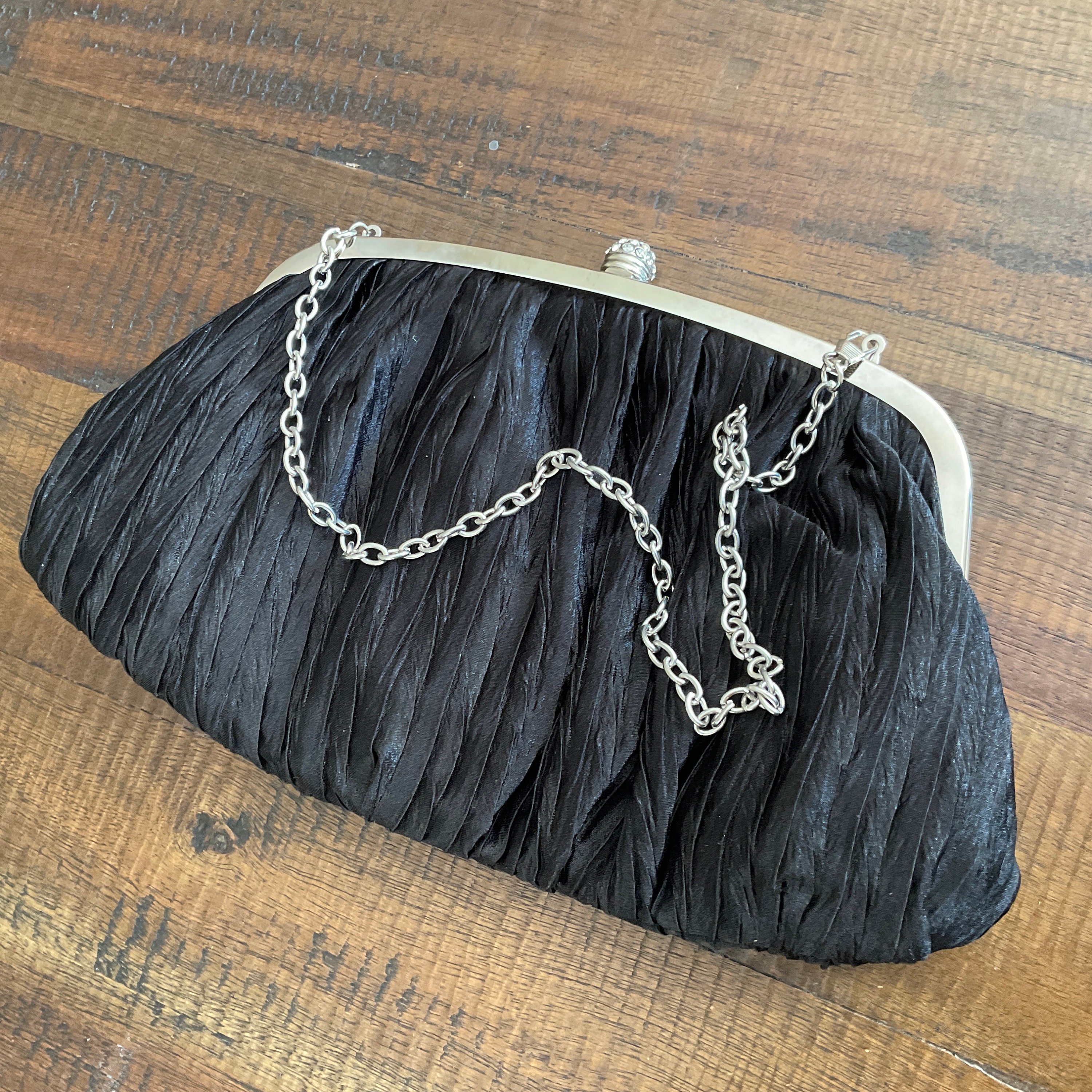 Neiman marcus clutch bags discount