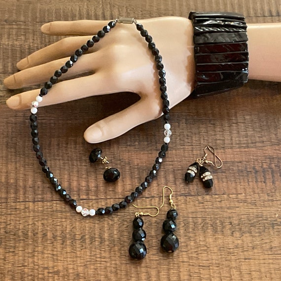 Lot Vintage Black Glass Bead Jewelry / Black Opaq… - image 1