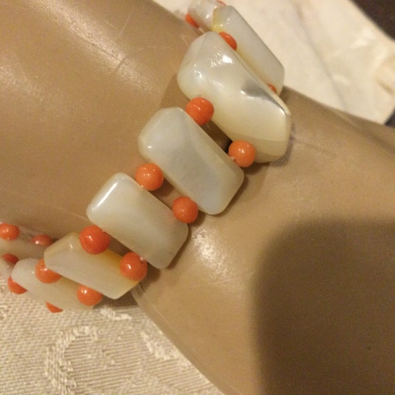 Vintage Art Deco Coral Bead & MOP Abalone Shell B… - image 9