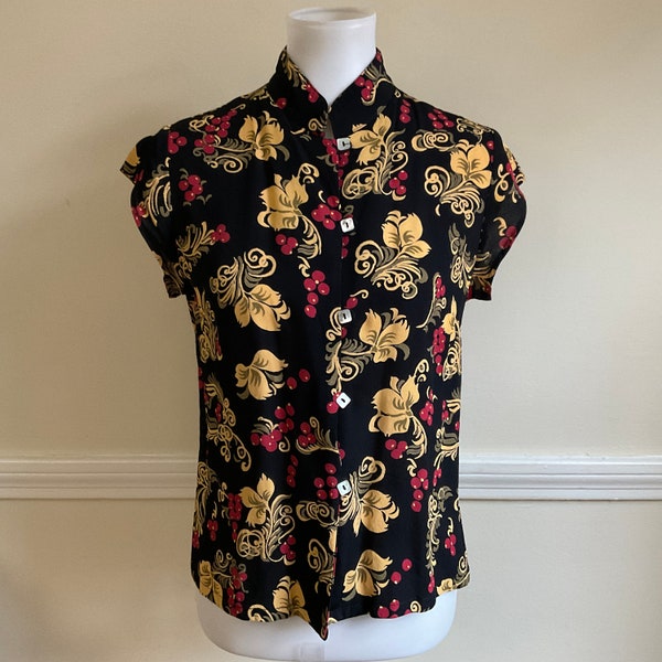 Vintage 70s does 40s Rayon Print Blouse S / Rockabilly 40s Style Rayon Top / Asian Style Rayon Print Top / 40s Novelty Print Top / 36 Chest