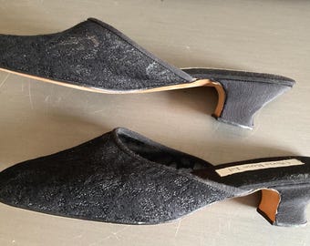 Olivia Rose Tal Black Slide Mules Kitten Heels Size 9/ Black Floral Mesh Lace Front 2” Squash Heels Slip on Mules / Olivia Rose Tal Shoes