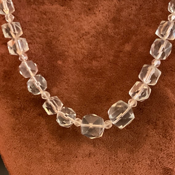 Cube bead necklace discount
