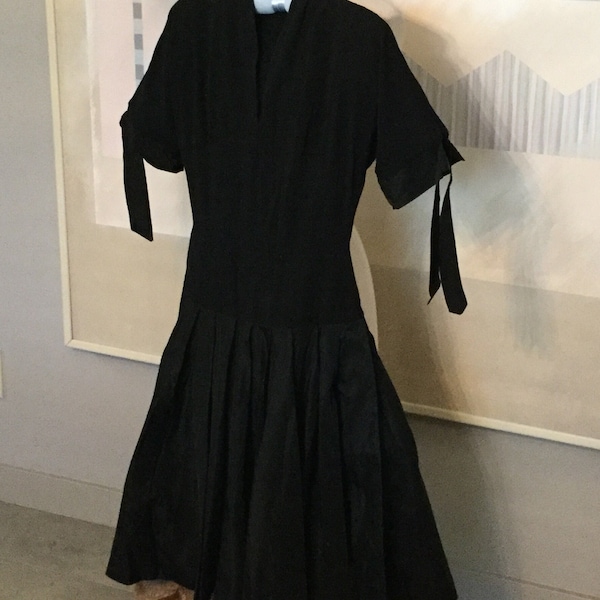 Vintage 40s - 50s Black Cocktail Dress / Rayon Crepe Top & Taffeta Skirt / Drop Waist Tie Sleeves / Fancy 40s 50s Black Dress