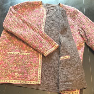 Boho Vintage Reversible Cotton Quilted Jacket Floral + Solid Side M – L 42 Chest/ 2 Pocket Sides Muted Floral & Solid Gray Brown Boxy Shape