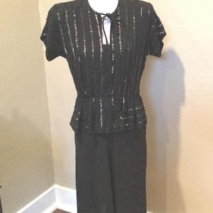 Vintage 1940s Black Crepe Sequin Dress Small / 40s Black Peplum Sequin Cocktail Dress / Classic Retro 40 Black Crepe Dress / VTG 40s Dresses