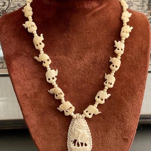 Vintage Carved Celluloid Elephant Pendant Necklace, Deco Style Necklace, Elephant Necklace, Gift for an Elephant Lover