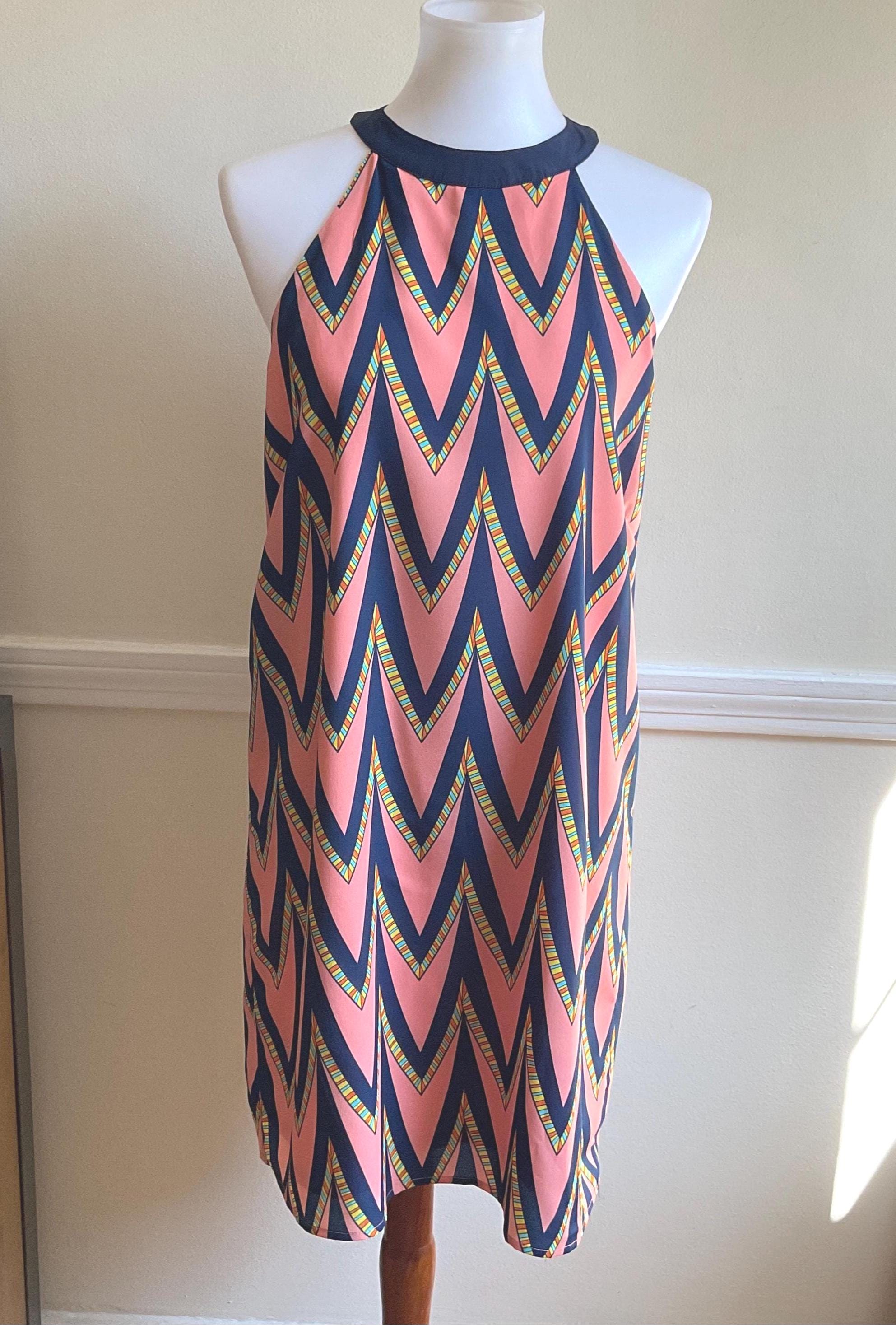 open lace back dress Pink Zig Zag Smocked Dress – The Grove Clothing Boutique