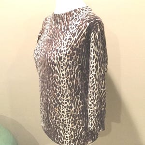 Leopard Print Merino Wool Sweater Med / Animal Print J Crew Wool Pullover / Ribbed Trim Classic J Crew Leopard Merino Wool Sweater image 4