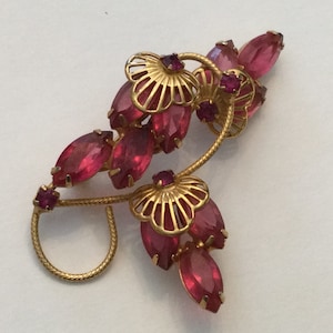 Deco Dark Pinks Rhinestone Pin Large Navettes Gold tone Prong Setting / Vintage Costume Jewelry / Vintage Rhinestone Brooch Vintage Jewelry