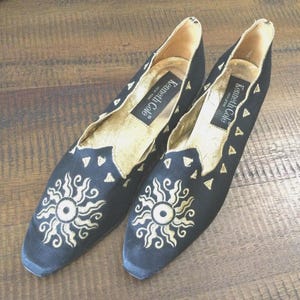 Vintage Kenneth Cole Black Satin Slipper Shoes  Gold Embroider size 5.5 B / Kenneth Cole New York Gold Embroidered Slip On Shoes