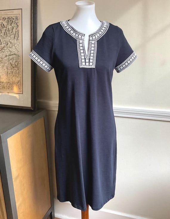 Talbots Cotton Navy \u0026 White Embroidered Shift Sz. M Petite Dress / Chic  Casual Style Office Wear Ladies Luncheon Academia Teaching School - Etsy