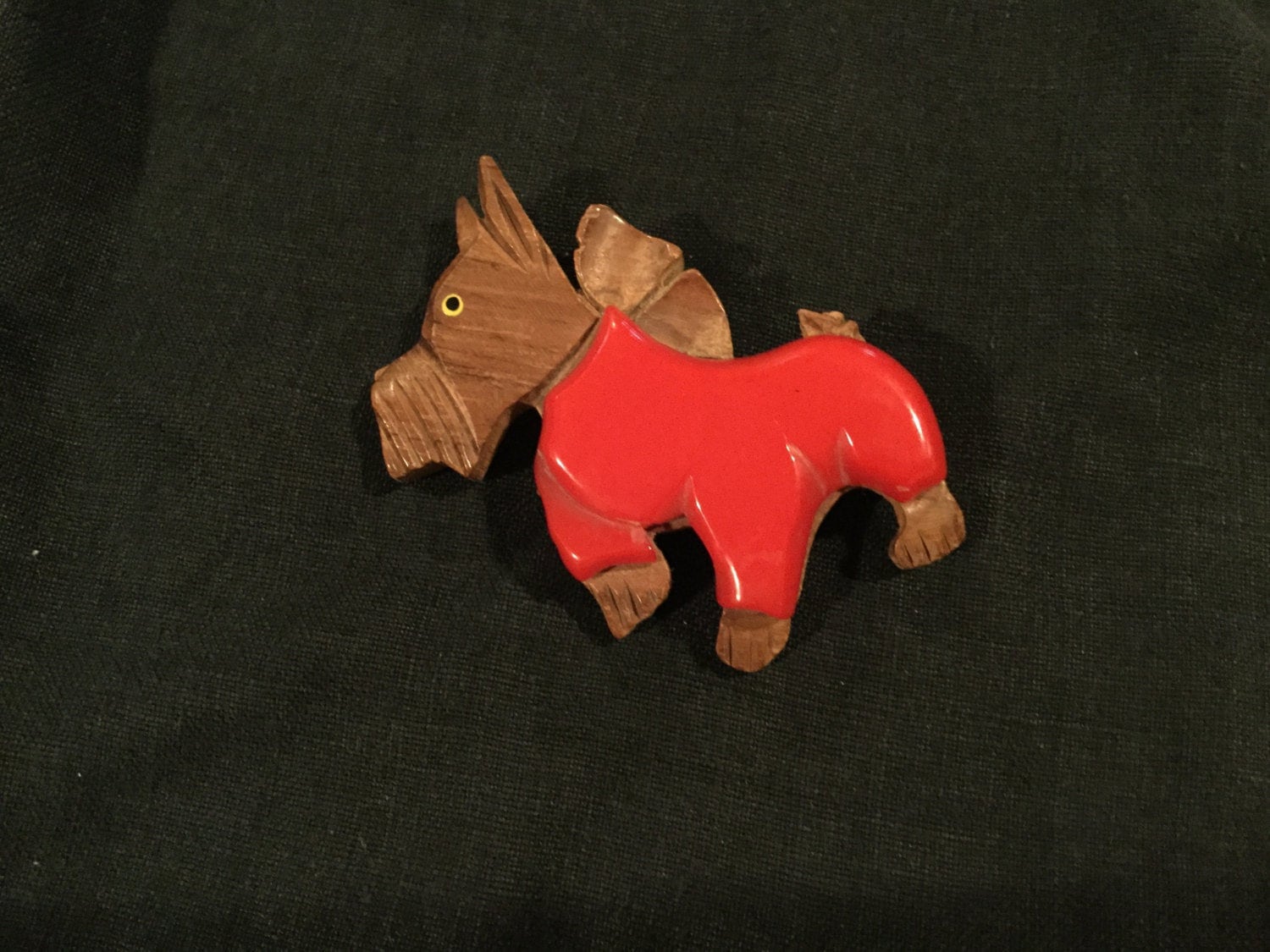 Bakelite scottie dog pin sale