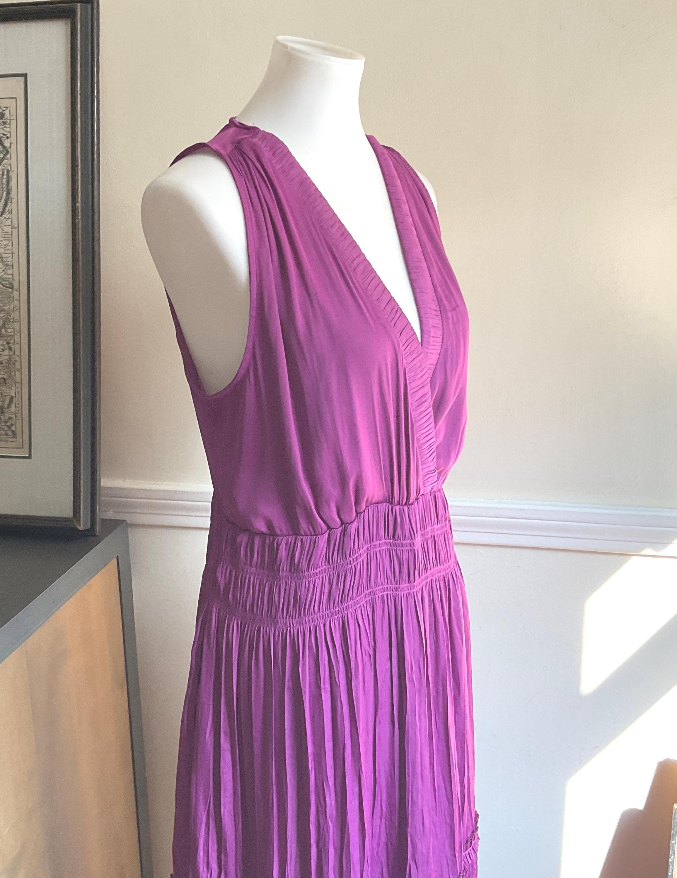 Maroon Grecian Tiered Party Dress White House Blk Market Lg NWT / Elegant Sleeveless Cocktail Midi Dress Low V Grecian Tier Dress Retail 175