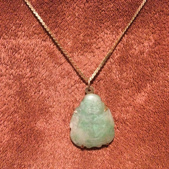 14K Gold Jade Pendant Necklace, Vintage Jade Styl… - image 3