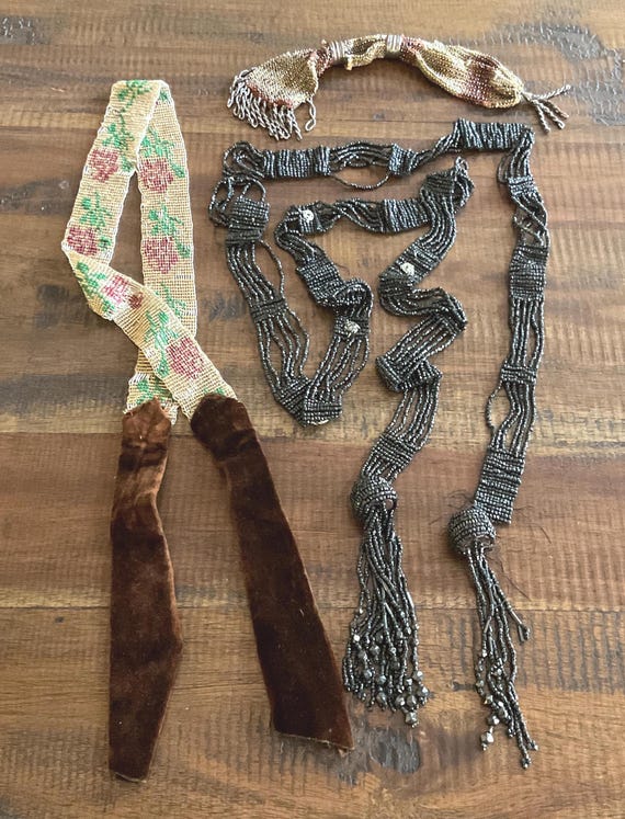 ANTIQUE 1910s 20s Glass Beaded Sash Belts Loom Beads Misc  display picture 3