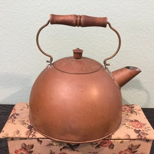 Vintage Revere Copper Tea Kettle / Revere Ware Copper / Country Farmhouse Rustic Décor / VTG Copper Teapot / Revere Ware Rome N.Y. stamp