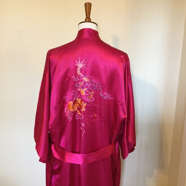 vintage Red Silk Asian Robe / Embroidered Silk Dragon Robe / Hand Embroidered Red Silk Robe / Red Silk Kimono Style Robe /Size L