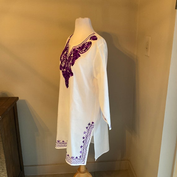 Purple Paisley Embroidered Tunic / Boho White Tun… - image 8