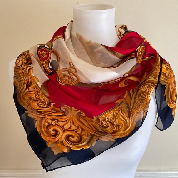 Silk Jacquard Scarf / Silk Scroll Chain Print Scar