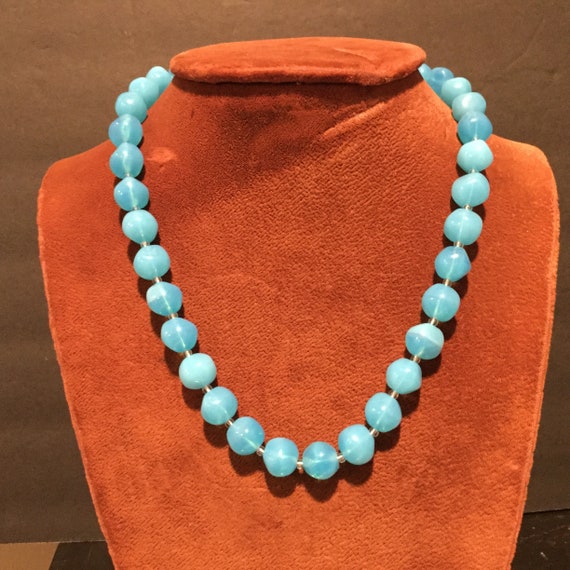 Vintage Chunky Turquoise Art Glass Bead Necklace /