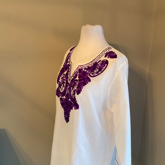 Purple Paisley Embroidered Tunic / Boho White Tun… - image 7